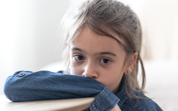 Septiembre 2023:NIÑOS TÍMIDOS: MÁS QUE UN MODO DE SER
