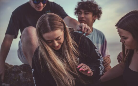 DÉJALES EQUIVOCARSE