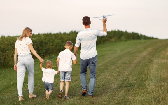 Enero 2025: LA FAMILIA: CUNA DE LA FE