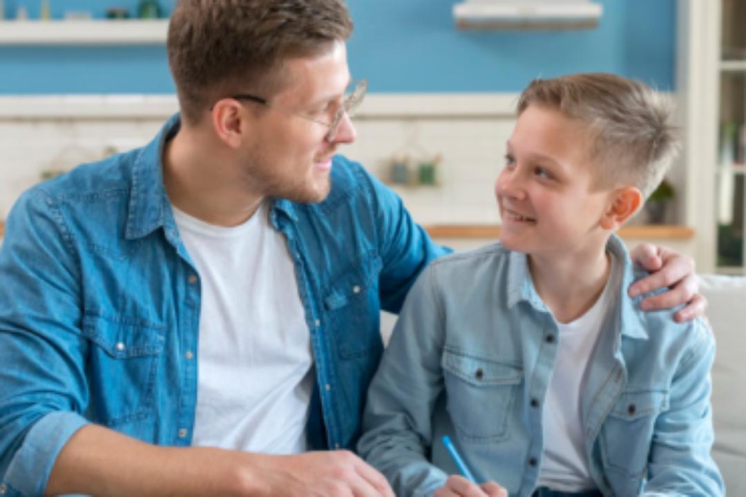 Octubre 2025: HABLAR MARCA LA DIFERENCIA: CLAVES PARA PADRES Y EDUCADORES EN LA ADOLESCENCIA