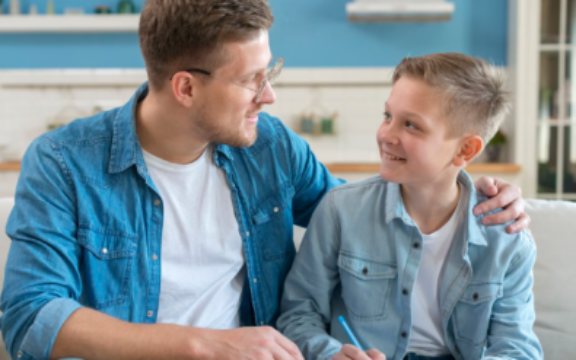 Octubre 2025: HABLAR MARCA LA DIFERENCIA: CLAVES PARA PADRES Y EDUCADORES EN LA ADOLESCENCIA