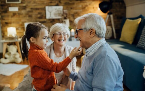 SEPTIEMBRE 2026: ABUELOS, PILARES DE LA FAMILIA